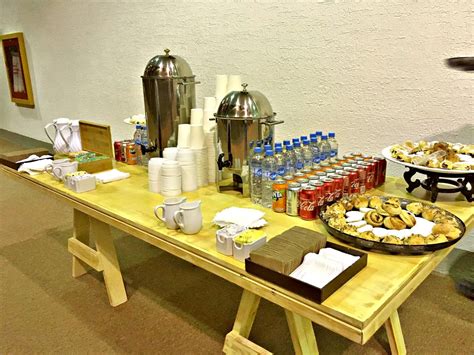 We're delighted to launch a new series of coffee break french with season 3, lesson 01. Estación de coffee break corporativo. Corporate coffee break station. | Mesas de coffee break ...