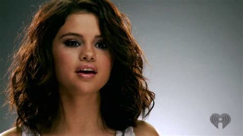 Selena Gomez Hd Naturally Iheartradiolivehd 1080p Youtube