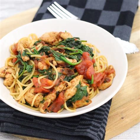 Spaghetti met Kip en Spinazie