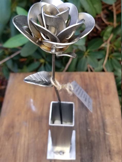 Metal Rose And Vase Metal Rose And Vase Sculpture Welded Etsy Metal
