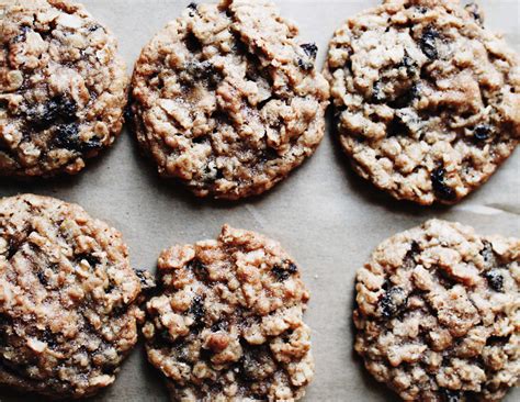 The cookies are flavored with rum, are very easy to make, and taste delicious. Oatmeal Raisin Cookies Recipe | Chewy Oatmeal Raisin Cookies