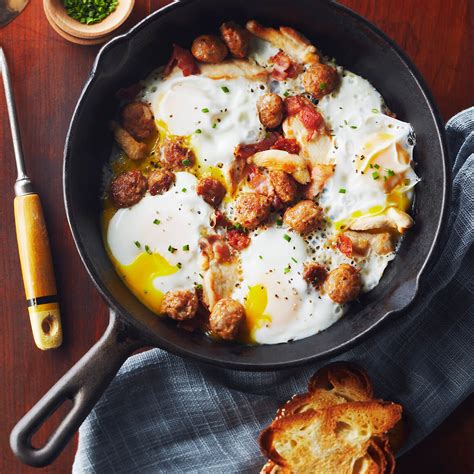 Chicken And Eggs Breakfast Skillet Chickenca