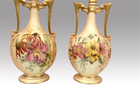 Antiques Atlas Stunning Pair Of Antique Royal Worcester Vases