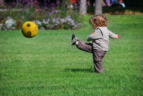 Quel Ballon Choisir Pour B B Parents Fr