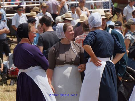 ~ Sarah's County Kitchen ~ Old Order Amish near Milverton, Ontario