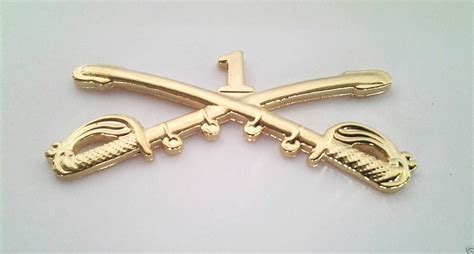 14th Cavalry Crossed Sabers Large Hat Pin Militaria Collectibles