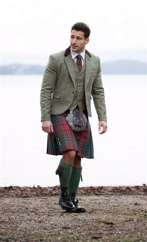 Try Designing Your Own Tweed Jacket And Waistcoat To Complete Your Kilt