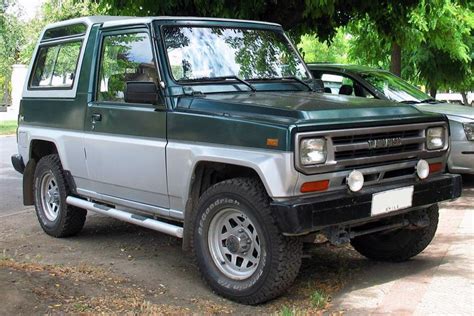 The rocky was daihatsu's suv, and it was intended to compete directly with vehicles like the suzuki samurai and the sidekick, the geo tracker. Daihatsu Rocky - Wikiwand