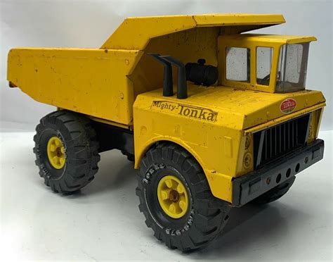 Vtg 70s Mighty Tonka Xmb 975 Metal Yellow Dump Truck 1970s Etsy