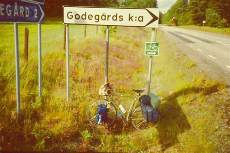 Är sammanlagt 2 840 km. Sverigeleden 1 | I followed the green Sverigeleden bicycle ...