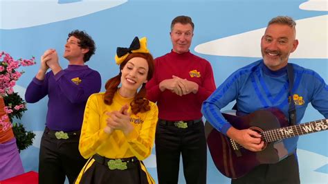 The Wiggles Sing Happy Birthday Youtube