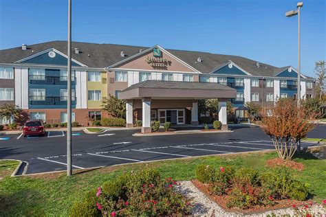 This hotel is within close proximity of erie zoo and millcreek mall. Quality Inn & Suites Pineville, NC - See Discounts