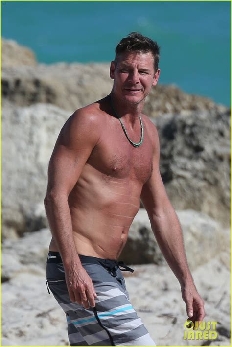 extreme makeover s ty pennington goes shirtless puts