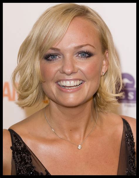 Check spelling or type a new query. Short Hairstyles For Square Jawline