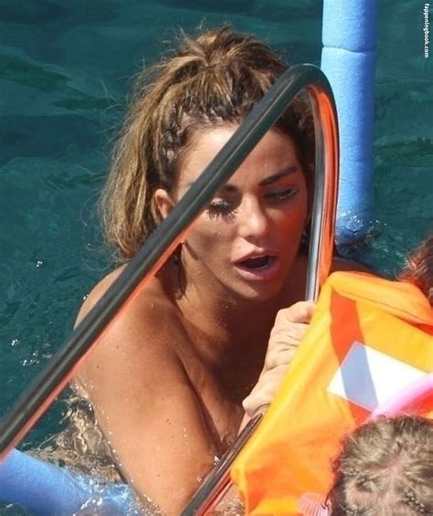Katie Price Katieprice Nude Onlyfans Leaks The Fappening Photo