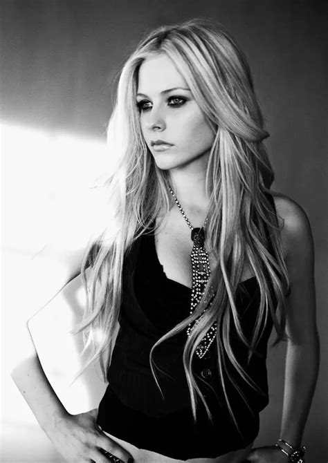 Avril Lavigne Silk Poster Decorative Wall Painting 24x36inch Painting