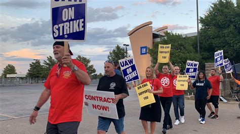 Walking The Picket Line With Striking Gm Workers