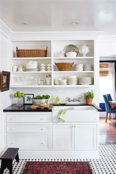 23 best cottage kitchen decorating ideas and designs for 2018 small cottage kitchen ideas. Janet Korff Tiny Garden Cottage - Tiny Cottage Decorating ...