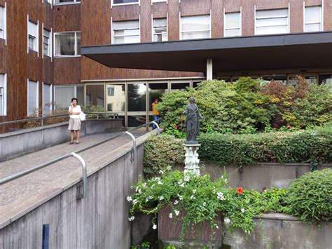 Casa di Cura San Pio X - Hospitals - Via Francesco Nava 31, Garibaldi