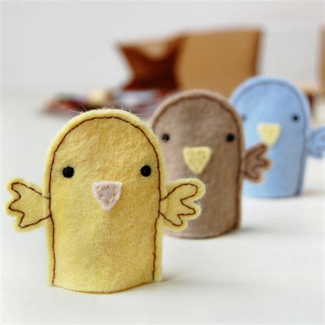 Make Your Own Bird Finger Puppets Craft Kit Clara And Macy