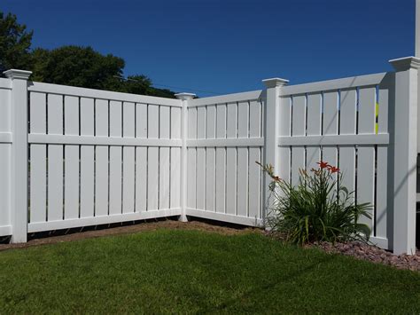 Prestige Semi Private Vinyl Fencing Products Phillips Outdoors La Crosse Wi