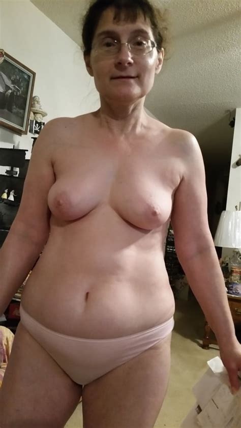 Who Wants Some Of This Pussy 12 Pics Xhamster