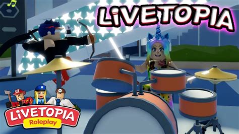 Playing Roblox Livetopia With My Brother Livetopia Rp Youtube