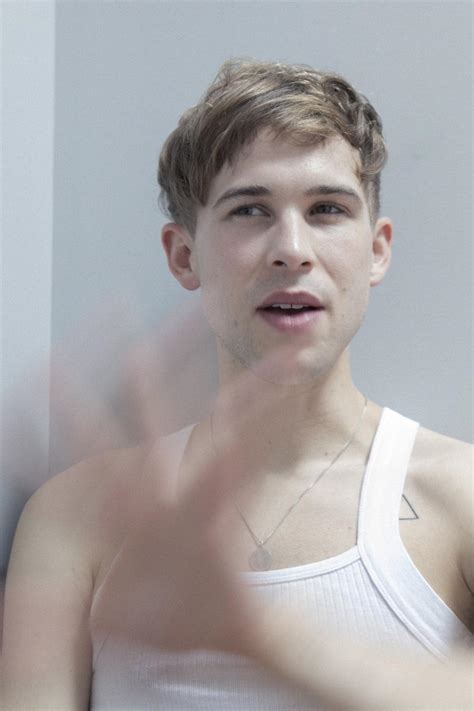 They graduated with a degree in acting from fordham university in 2015. tommy dorfman is the 'unapologetically queer' actor from ...