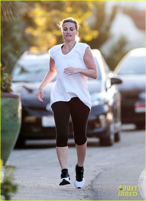 Idina Menzel Works On Her Fitness With A Guy Friend Photo 3340820