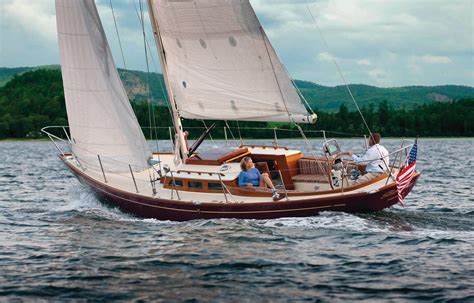 Photo Gallery Morris Yachts Classic Sailboat Boat Classic Sailing