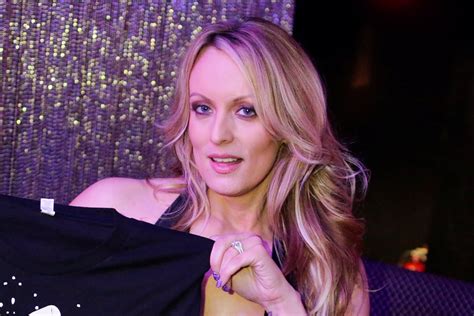 days before the election stormy daniels threatened to cancel deal to keep alleged affair with
