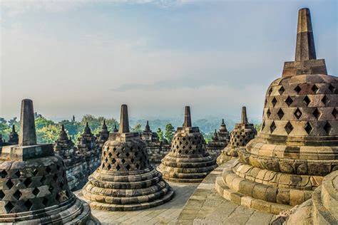 Temple Of Borobudur Sunrise In Java Our Diy Guide Finding Beyond