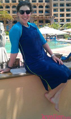 Elegant Modesty Mayim Bialik S Tznius Bathing Suit