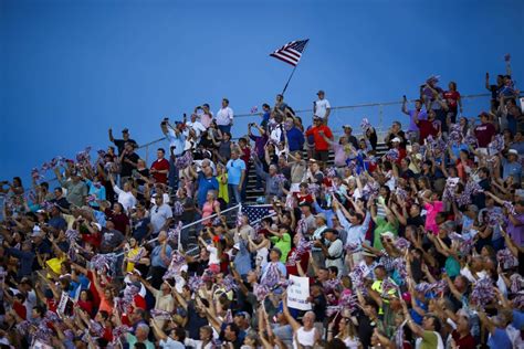 trump rally draws 30 000 in alabama a race like no other