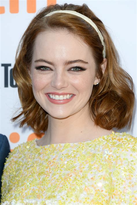 emma stone best hair and makeup looks photos of emma stone teen vogue