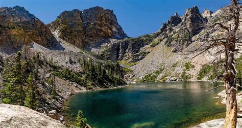 Emerald Lake Trail Is An Easy 18 Mile Hike To Stunning Emerald Green