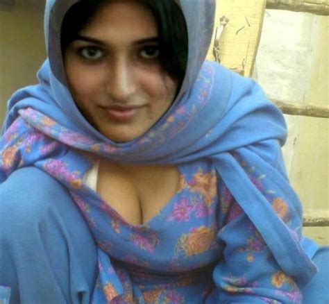 Kashmiri Indian Girls Nude
