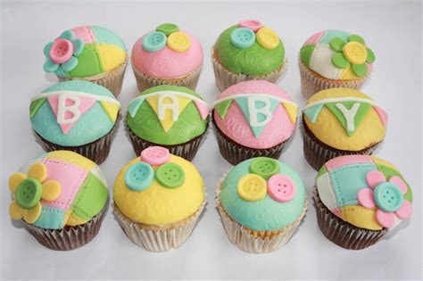 We're going to need a cupcake and two different shades of blue and a black pastry bag. The Cake Trail: Baby Shower Cupcakes