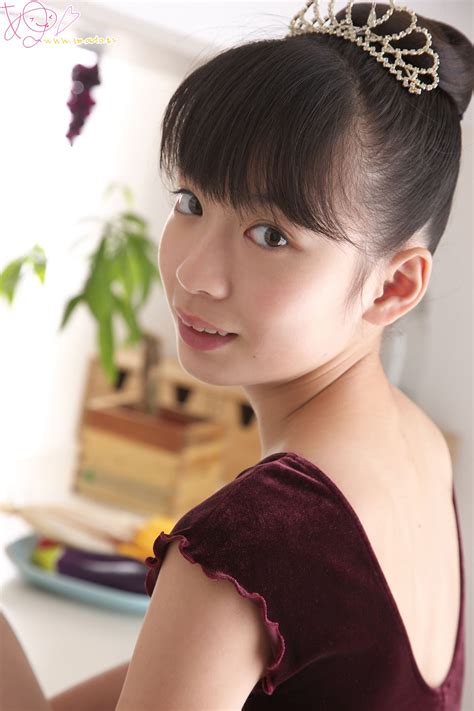 Ayu makihara, japanese photography girl, former japanese junior idol, child actor. Ayu Makihara Junior Idol U15 Cute Little Girls Study Office Girls Wallpaper - Madreview.net