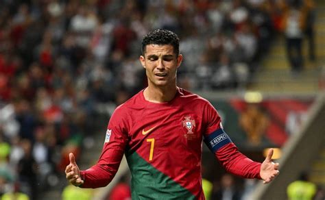 Qatar 2022 Cristiano Ronaldo Loses Important Portugal Teammate Ahead