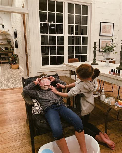 Chip And Joanna Gaines Oldest Daughter Ella Roses Cutest Photos