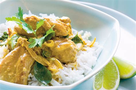 Add the tomato puree and coconut milk and stir well. Chicken Curry with Coconut Milk | theseychellescookbook