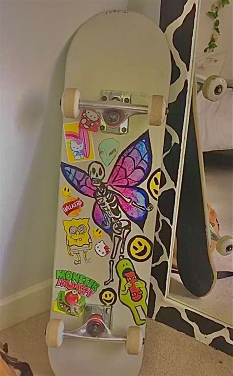 Photo Creds Phoebegfield In 2020 Indie Kids Skateboard Art