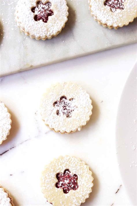 No christmas bakery selection would be complete without these little. Austrian Raspberry Holiday Linzer Cookies (Gluten Free) | Gluten free cookies, Gluten free ...