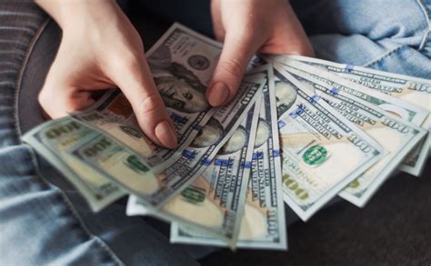 6 ways to earn some extra cash freebierush