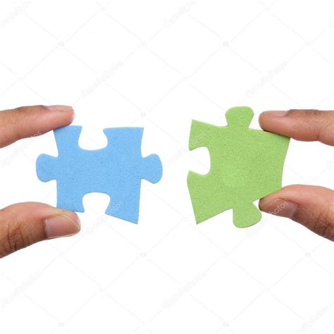 Two Hands Holding Puzzle Pieces And Connecting Them — Stock Photo