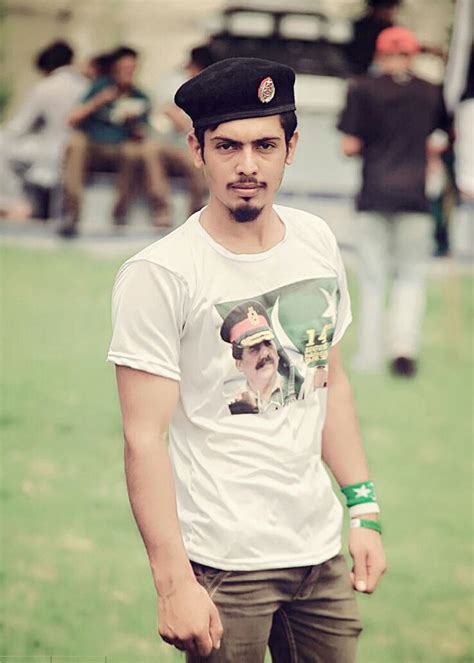 Junaid Male Model From Karachi Pakistan Modeling And Talent Agency
