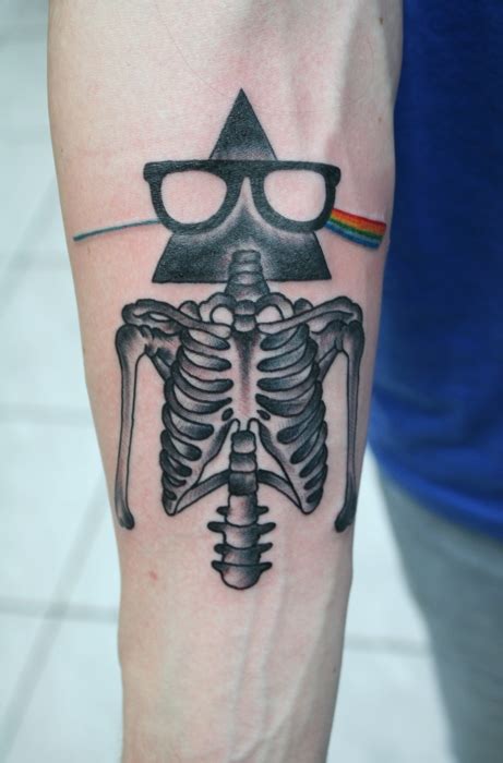 40 Skeleton Tattoo Designs