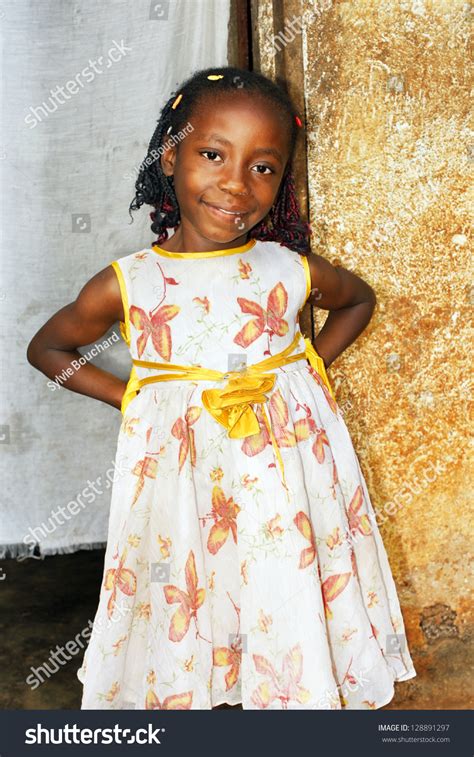 Cute Young Black African Girl Stock Photo 128891297 Shutterstock