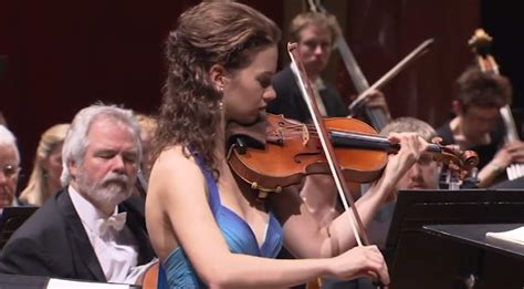 Sibelius Violin Concerto [hilary Hahn 2010 Recording]